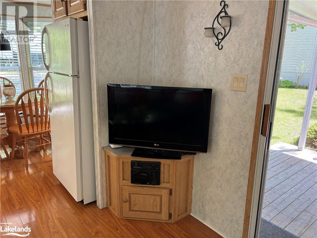 85 Theme Park Drive Unit# 268, Wasaga Beach, Ontario  L9Z 1X7 - Photo 15 - 40592122