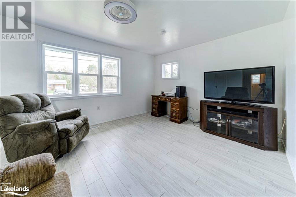7617 26 Highway, Stayner, Ontario  L0M 1S0 - Photo 14 - 40577358