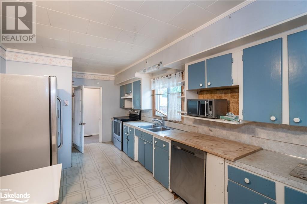 5 Water Street, Penetanguishene, Ontario  L9M 1V5 - Photo 7 - 40594831
