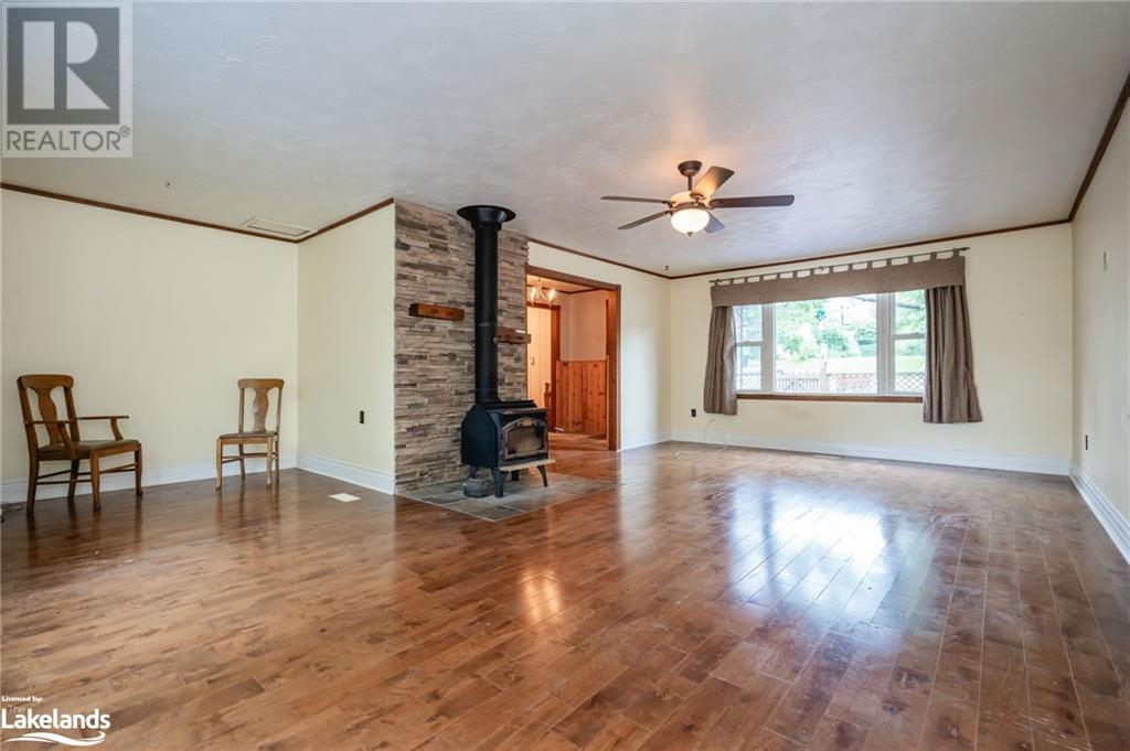 5 Water Street, Penetanguishene, Ontario  L9M 1V5 - Photo 5 - 40594831