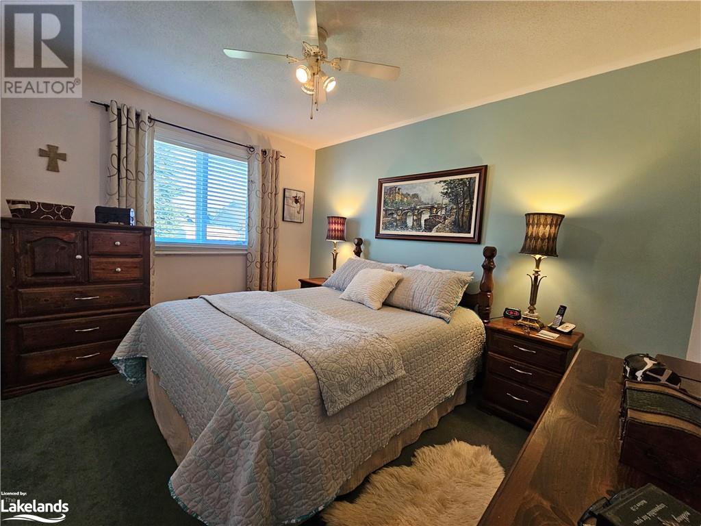 60 Pennsylvania Avenue, Wasaga Beach, Ontario  L9Z 3A8 - Photo 13 - 40594929
