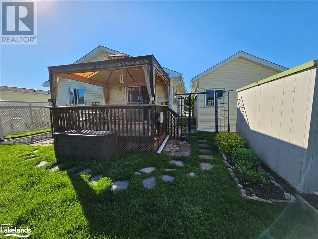 60 Pennsylvania Avenue, Wasaga Beach, Ontario  L9Z 3A8 - Photo 24 - 40594929