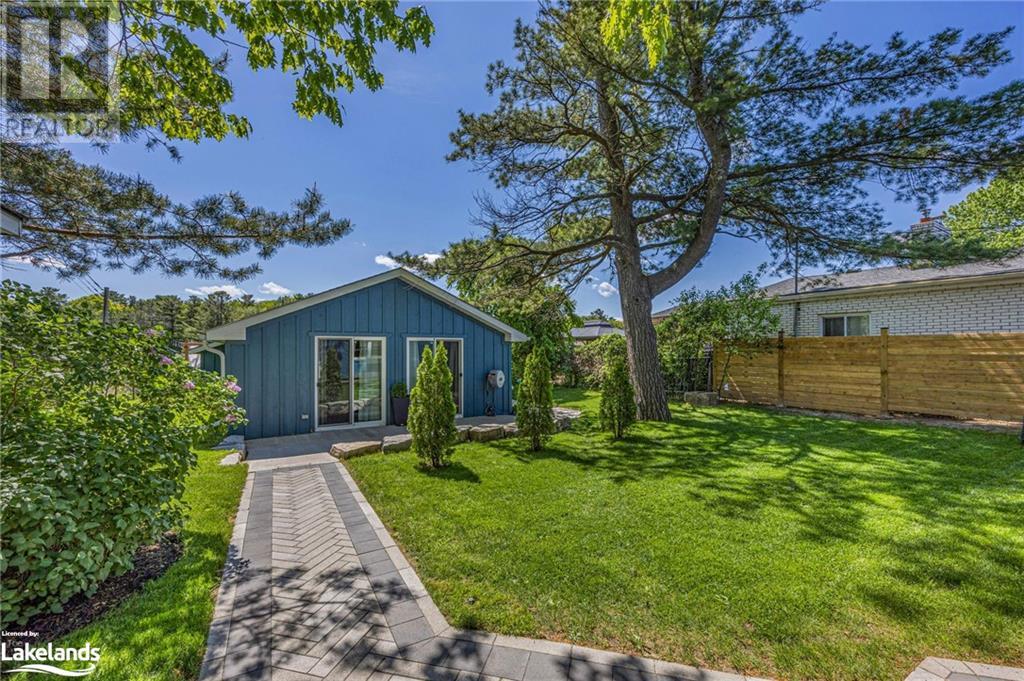 807 Mosley Street, Wasaga Beach, Ontario  L9Z 2H5 - Photo 38 - 40590956