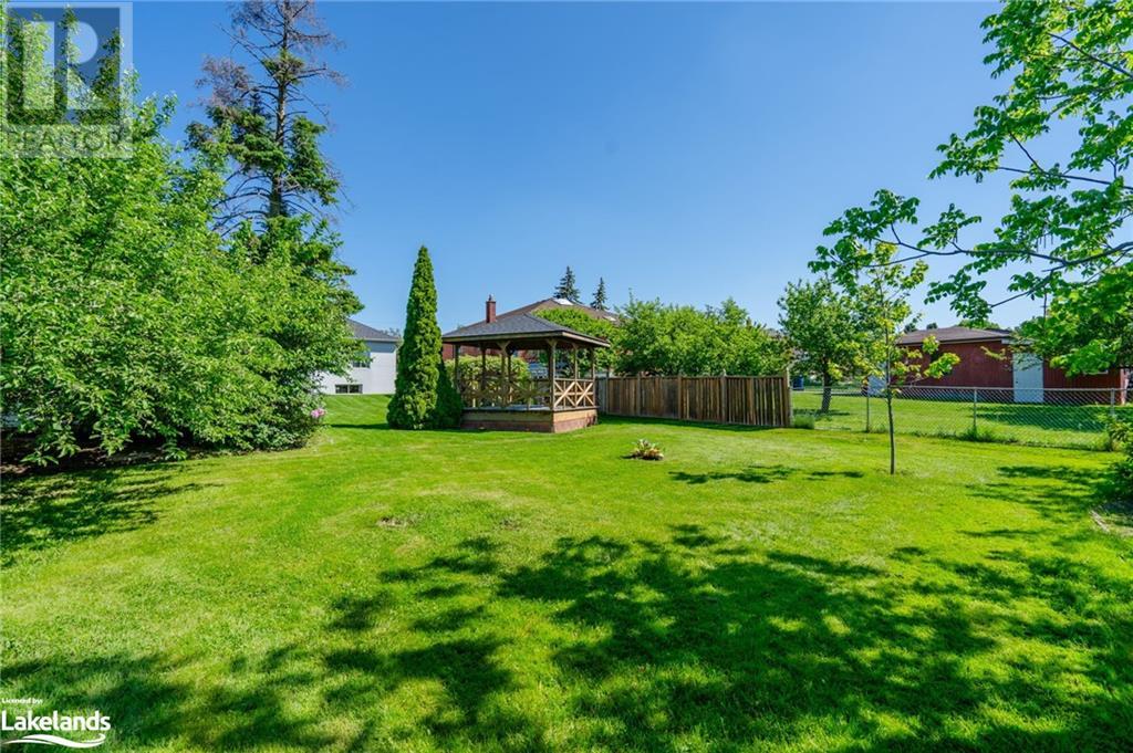 201 Rustic Road, North York, Ontario  M6L 1W3 - Photo 25 - 40594882