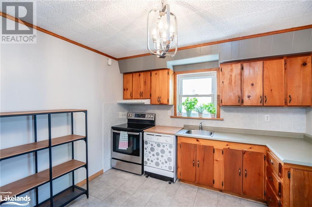 201 Rustic Road, North York, Ontario  M6L 1W3 - Photo 6 - 40594882
