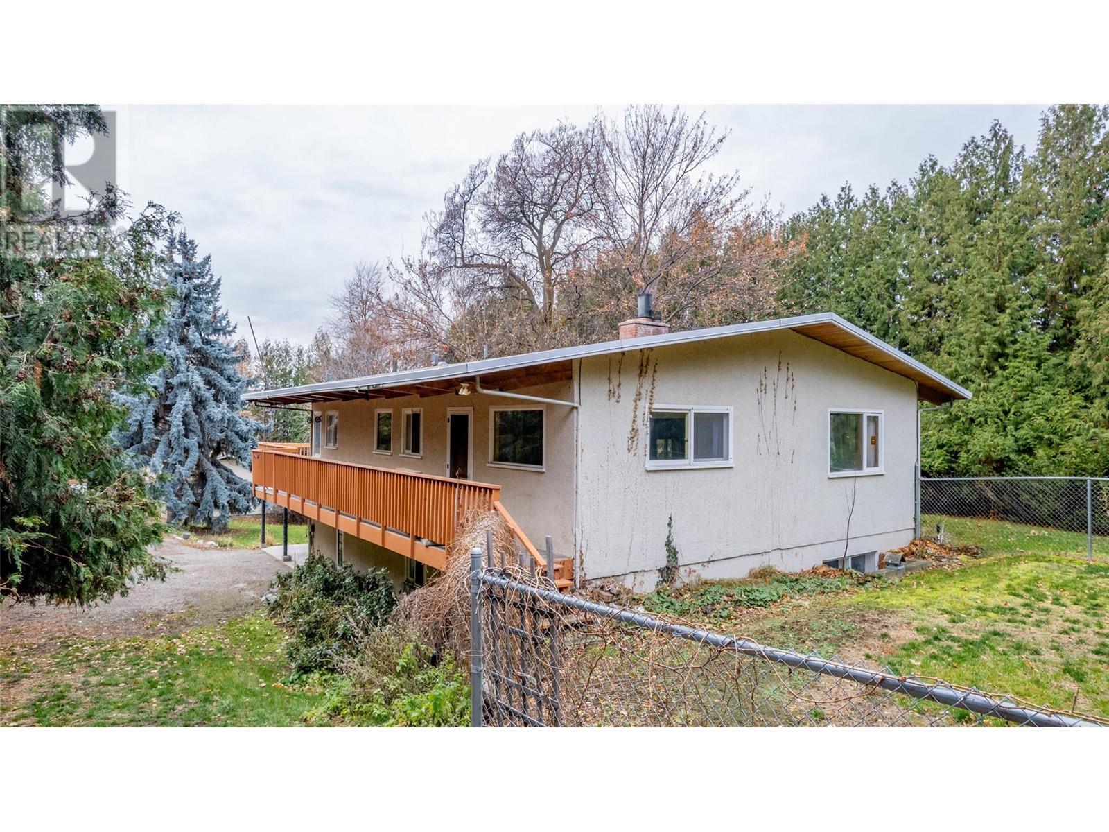 343 ADAMSON Drive Unit# 101 Penticton