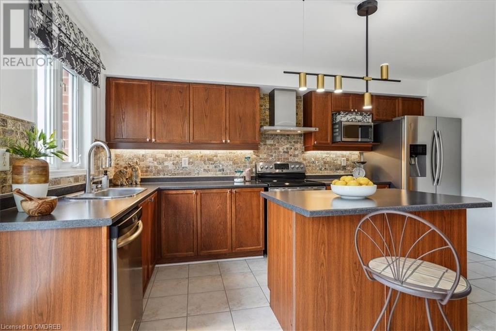 Image of property at 221 GATWICK Drive