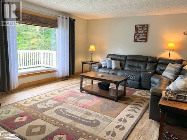 1060 Lees Road, Highlands East, Ontario  K0L 2Y0 - Photo 3 - 40594963