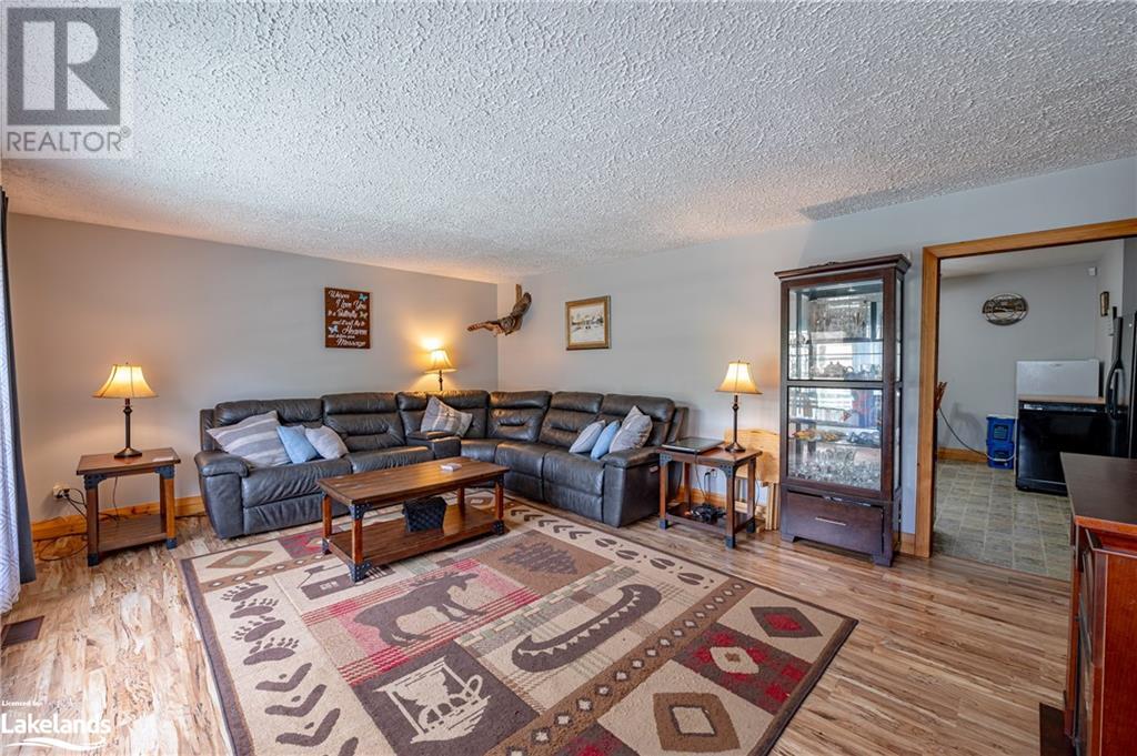 1060 Lees Road, Highlands East, Ontario  K0L 2Y0 - Photo 6 - 40594963