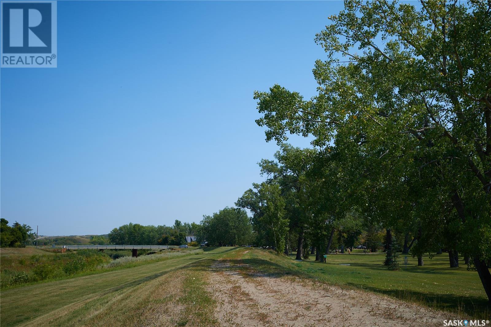 615 S James Street, Lumsden, Saskatchewan  S0G 3C0 - Photo 45 - SK970488