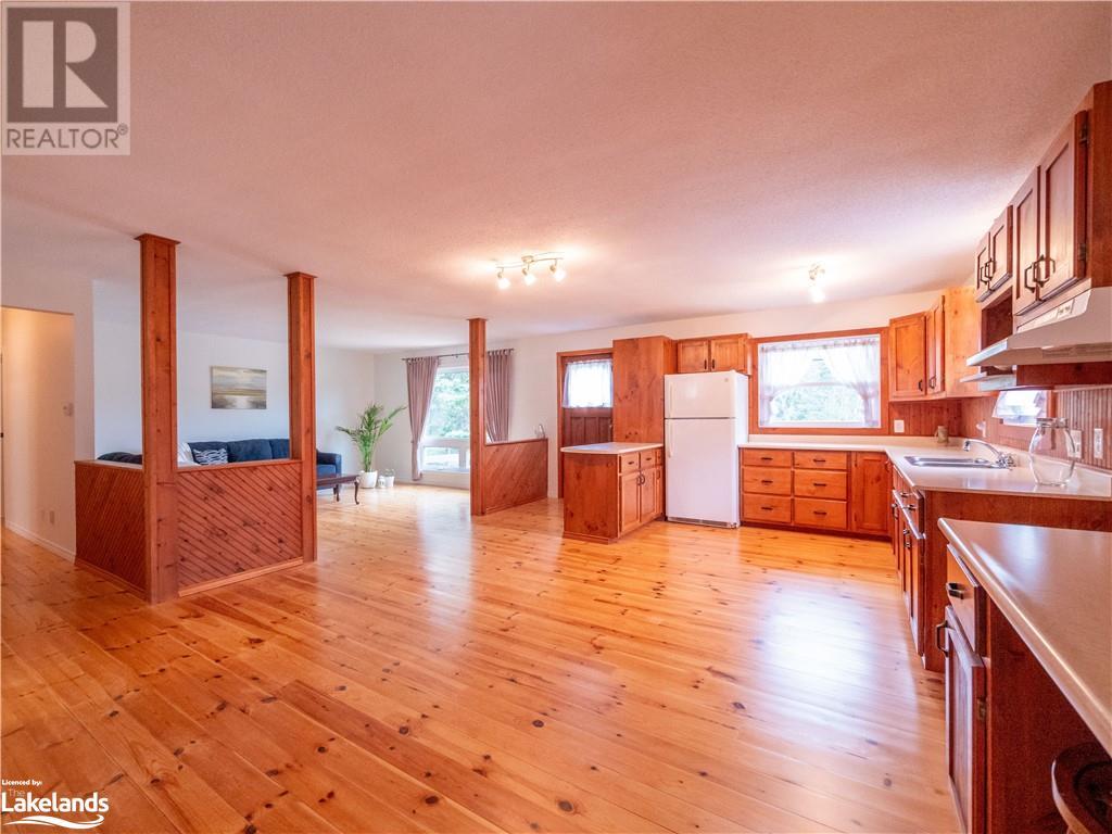 601 Honey Harbour Rd, Rr1, Port Severn, Ontario  L0K 1S0 - Photo 10 - 40594972