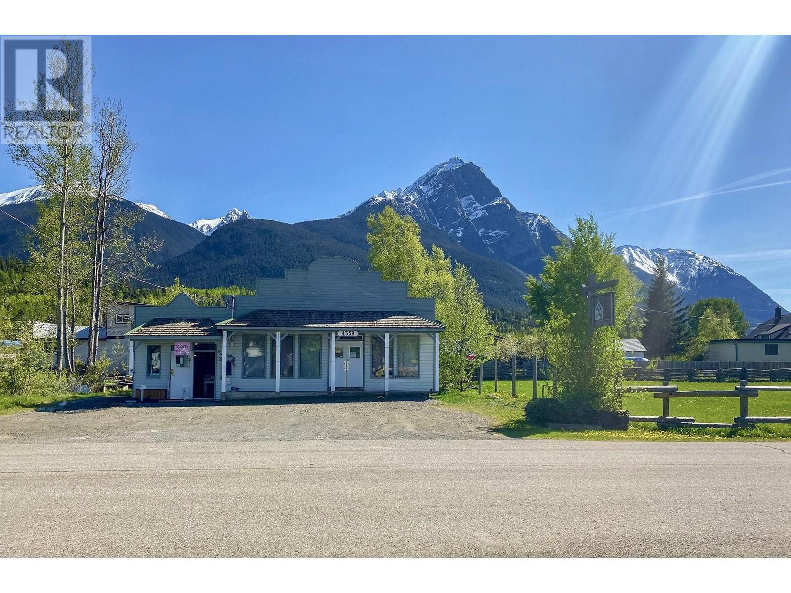 4358 11TH AVENUE, new hazelton, British Columbia V0J2J0