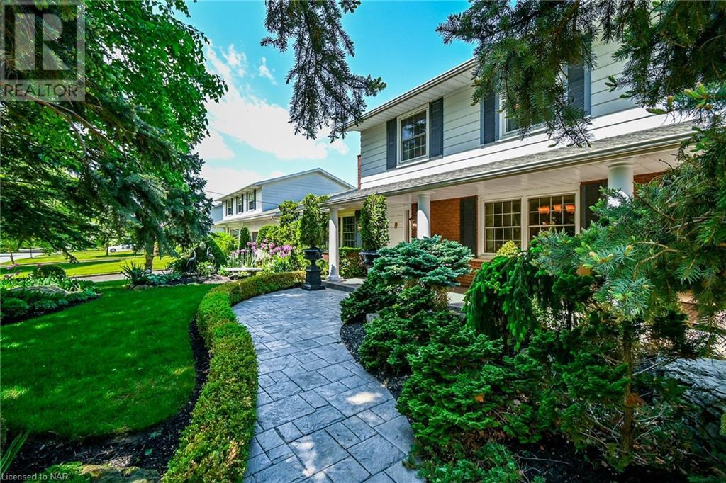 Image of property at 51 ROYAL YORK Road