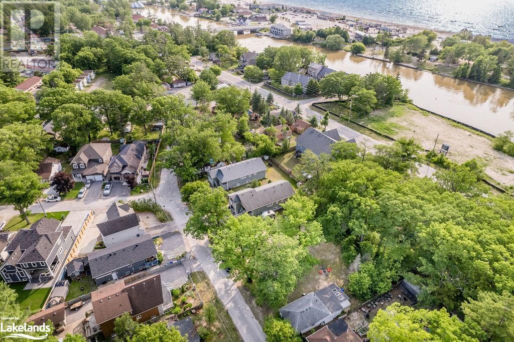 38 Laidlaw Street, Wasaga Beach, Ontario  L9Z 2L2 - Photo 2 - 40576618