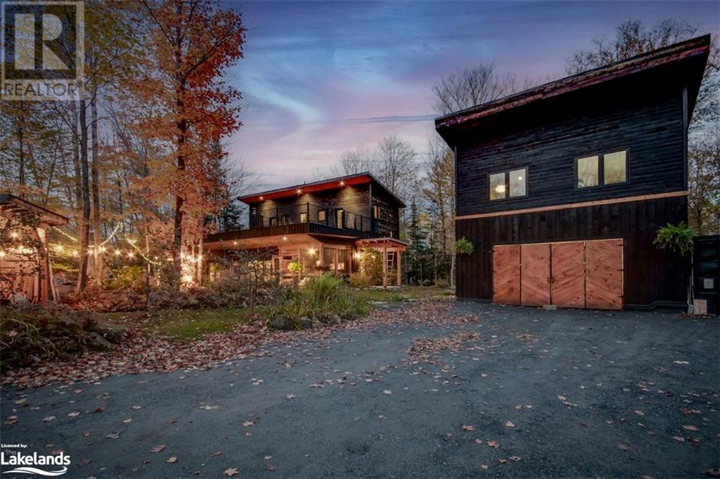 979 Hutcheson Road, Huntsville, Ontario  P1H 2J6 - Photo 2 - 40593840