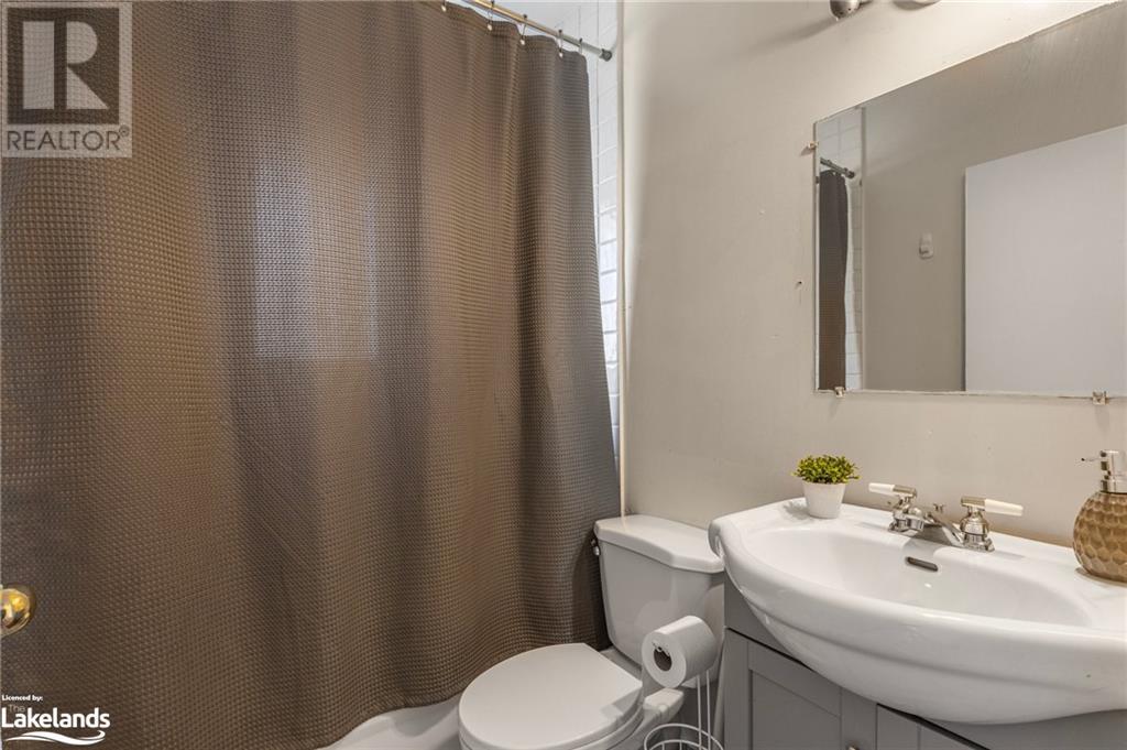 248 Wellington Street E, Barrie, Ontario  L4M 2E3 - Photo 15 - 40594526