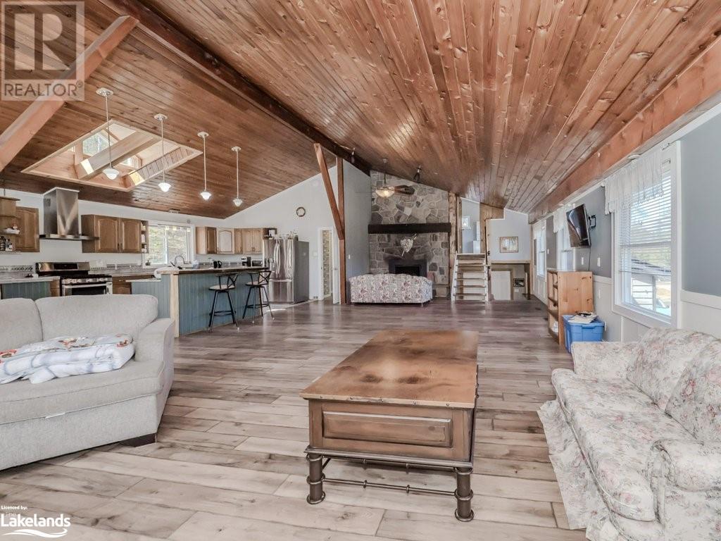 1267 Silver Lake Road, Gravenhurst, Ontario  P1P 1G0 - Photo 3 - 40594080