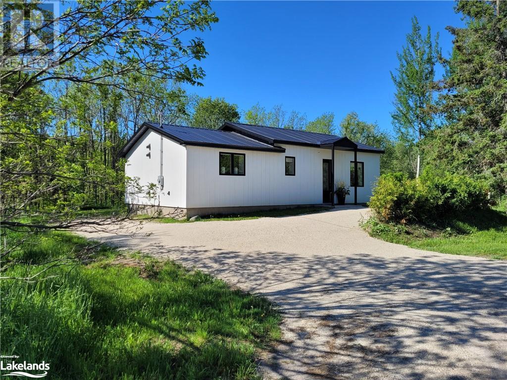 7965 County Road 9, Creemore, Ontario  L0M 1S0 - Photo 1 - 40589392