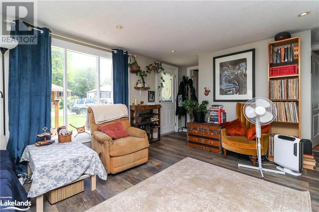 30 64th Street N, Wasaga Beach, Ontario  L9Z 1V2 - Photo 16 - 40592492
