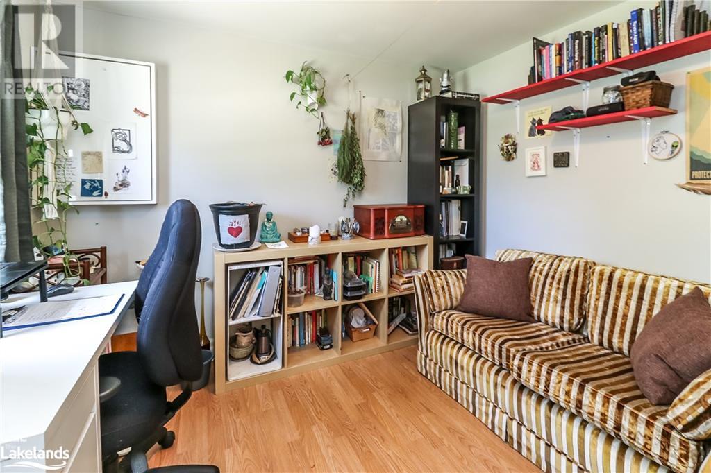 30 64th Street N, Wasaga Beach, Ontario  L9Z 1V2 - Photo 33 - 40592492