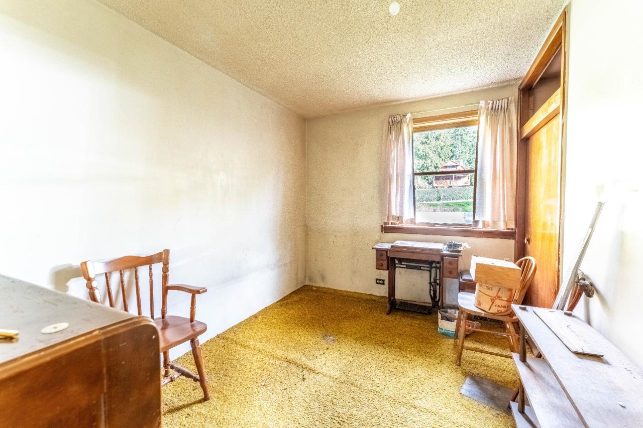 1537 Russel Avenue, Riondel, British Columbia  V0B 2B0 - Photo 15 - 2477221