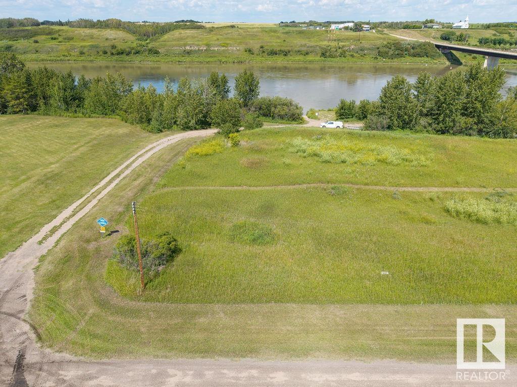 206 River St, Duvernay, Alberta  T0B 0P0 - Photo 9 - E4389327