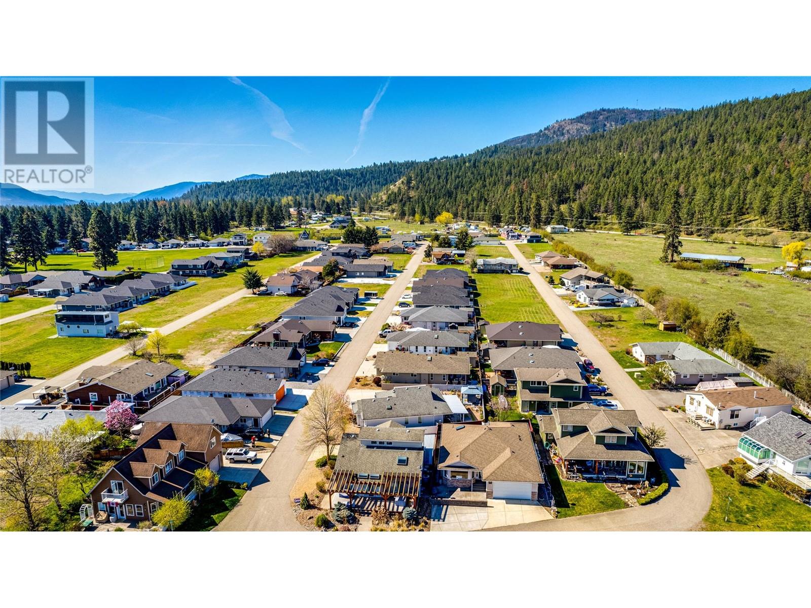 649 Elk Street, Vernon, British Columbia  V1H 2A1 - Photo 2 - 10314962