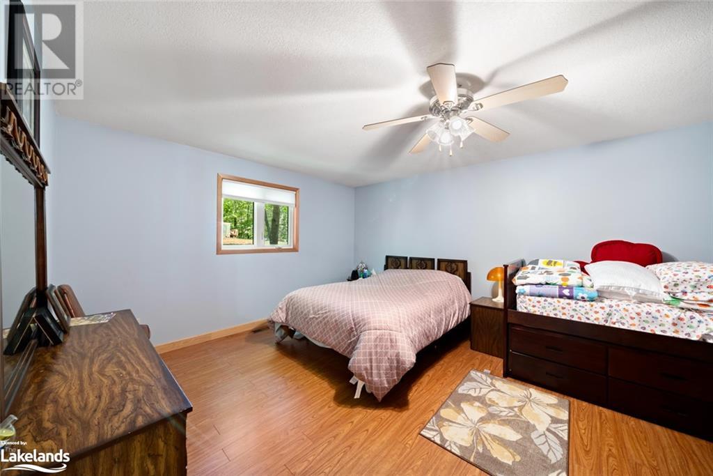 38 Shebeshekong Est Rd S, Carling, Ontario  P0G 1G0 - Photo 25 - 40595127