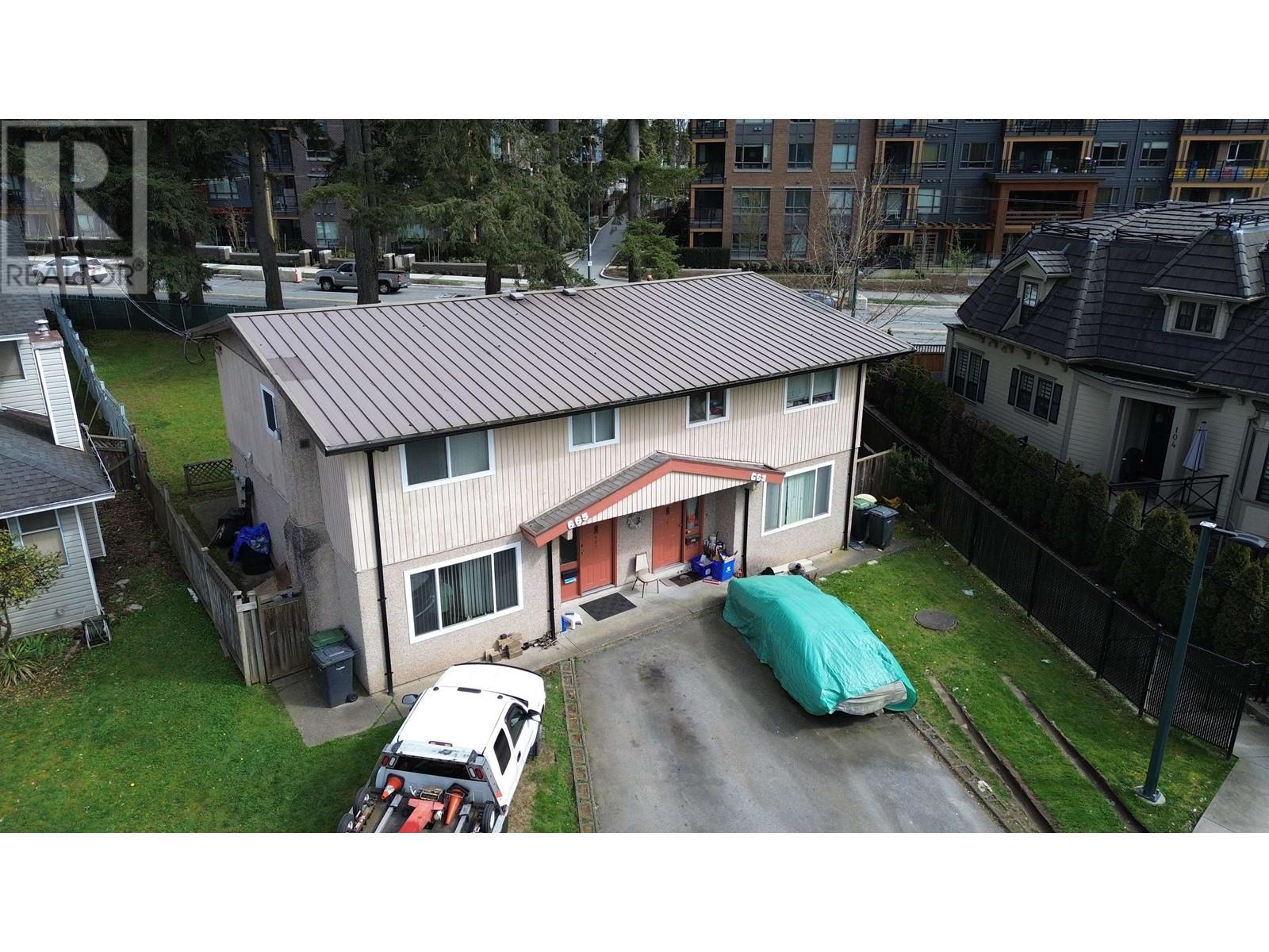 663-665 HARRISON AVENUE, coquitlam, British Columbia