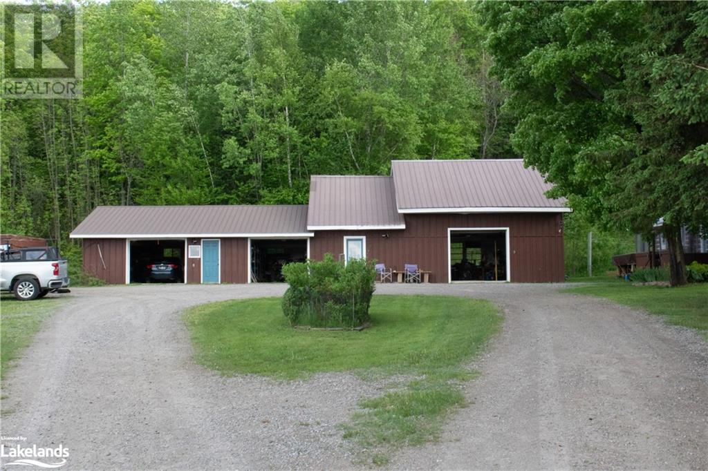 411 Peggs Mountain Road Unit# A, Burk's Falls, Ontario  P0A 1C0 - Photo 6 - 40580181