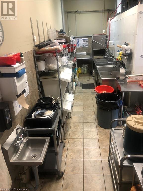 160 University Avenue W Unit# 19, Waterloo, Ontario  N2L 3E9 - Photo 10 - 40595110