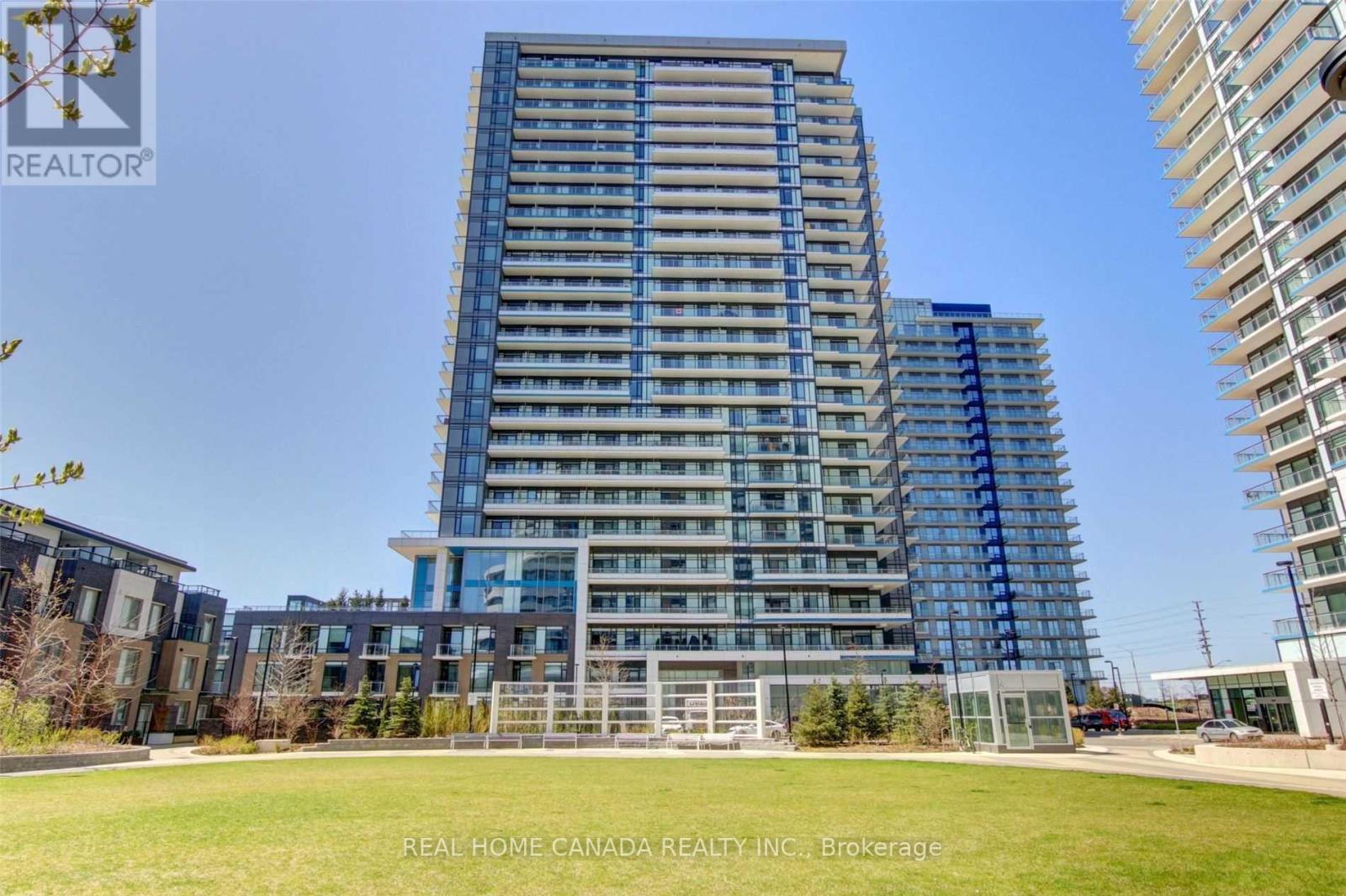 <h3>$2,500<small> Monthly</small></h3><p>1706 - 2560 Eglinton Avenue W, Mississauga, Ontario</p>
