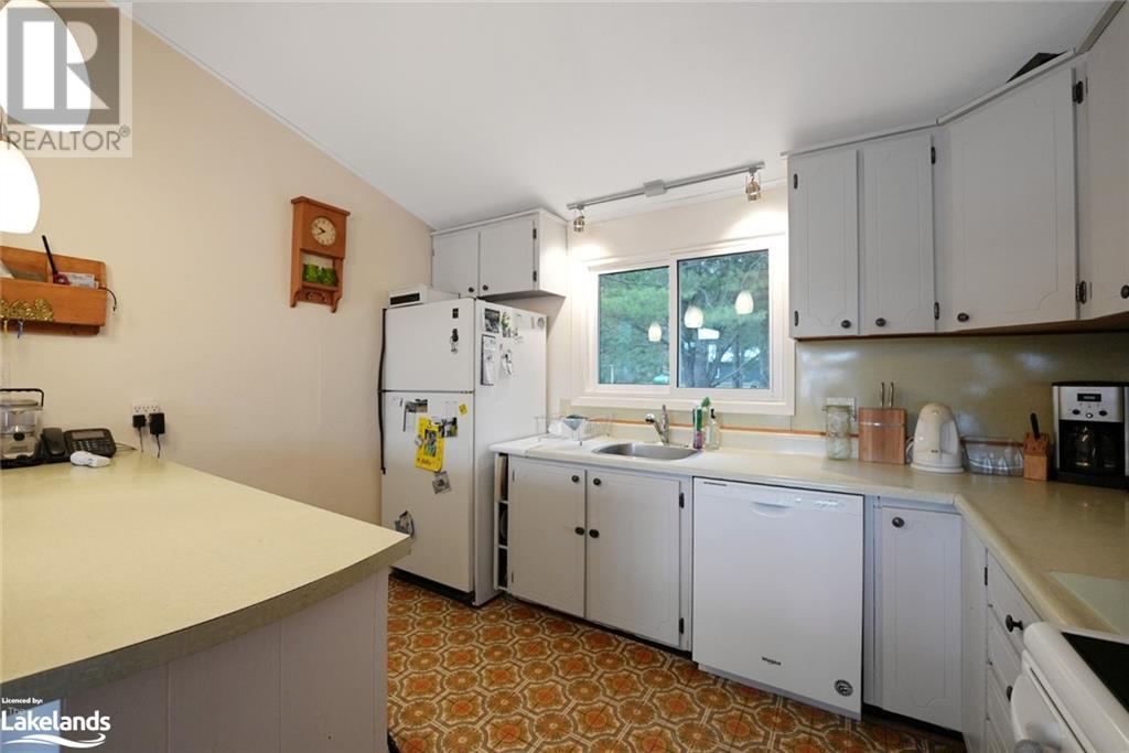 6210 Haliburton Lake Road, Haliburton, Ontario  K0M 1S0 - Photo 17 - 40584304