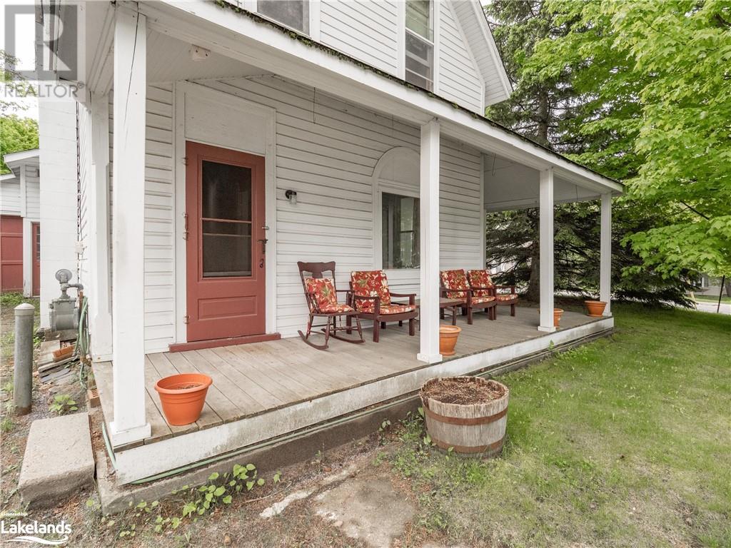 590 Bay Street, Gravenhurst, Ontario  P1P 1G8 - Photo 13 - 40581733