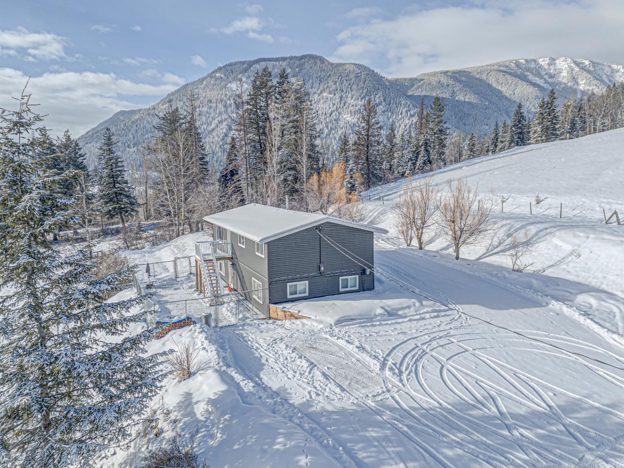 6785 Hillside Drive, Sparwood, British Columbia  V0B 2G3 - Photo 37 - 2474797