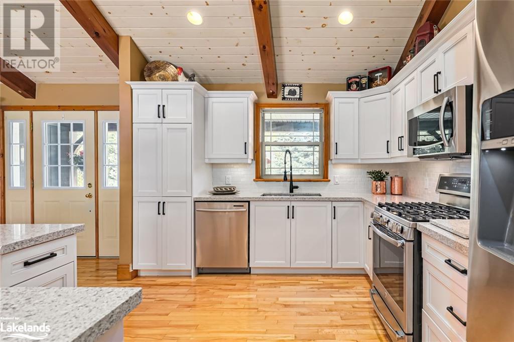 47 Blackburn Avenue, Nottawa, Ontario  L0M 1P0 - Photo 8 - 40594594