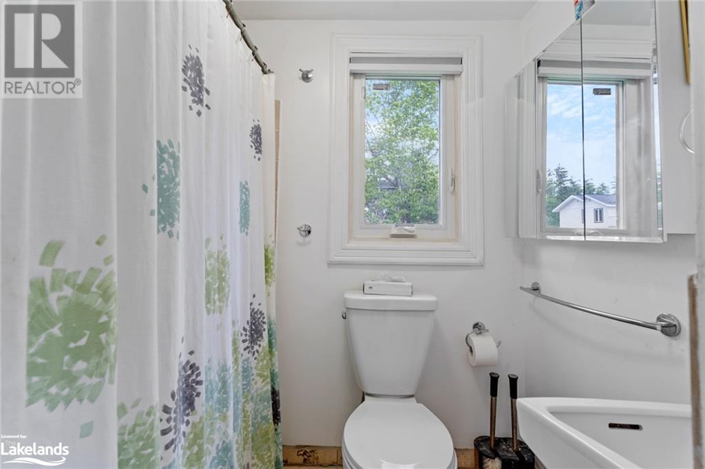1142 Parkers Point Road, Gravenhurst, Ontario  P1P 1R2 - Photo 24 - 40595091