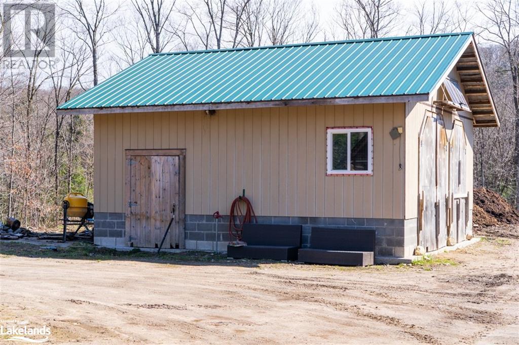 1041 Skyline Drive, Burk's Falls, Ontario  P0A 1C0 - Photo 19 - 40572164