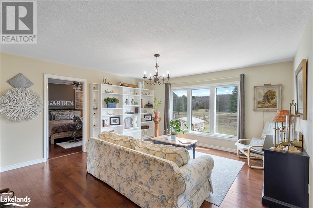 1041 Skyline Drive, Burk's Falls, Ontario  P0A 1C0 - Photo 6 - 40587225
