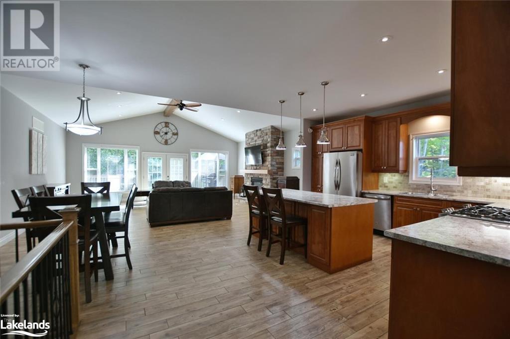 37 Wesley Avenue, Wasaga Beach, Ontario  L9Z 1C8 - Photo 16 - 40590577