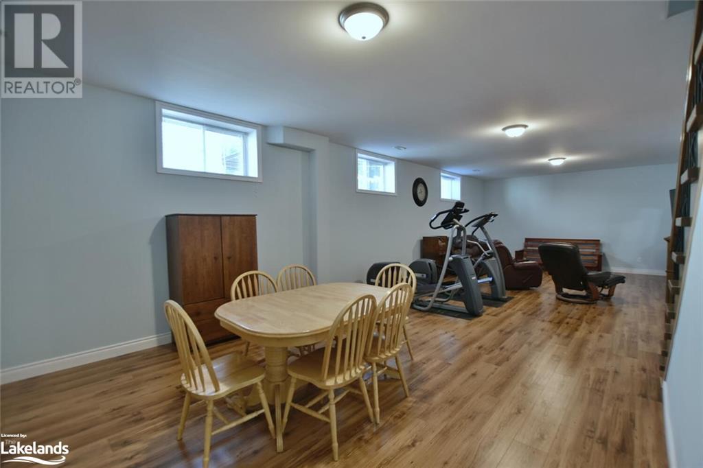 37 Wesley Avenue, Wasaga Beach, Ontario  L9Z 1C8 - Photo 34 - 40590577