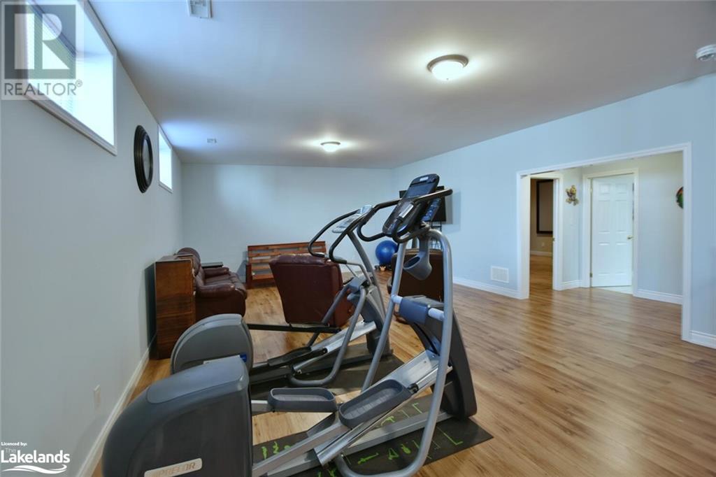 37 Wesley Avenue, Wasaga Beach, Ontario  L9Z 1C8 - Photo 40 - 40590577