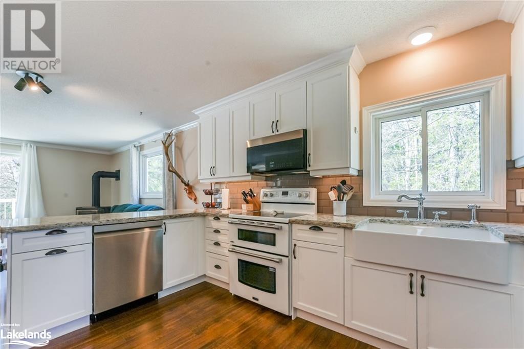 1242 Rice Road, Minden Hills, Ontario  K0M 2K0 - Photo 12 - 40577853