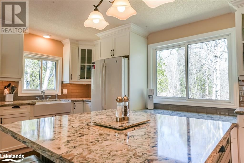 1242 Rice Road, Minden Hills, Ontario  K0M 2K0 - Photo 10 - 40577853