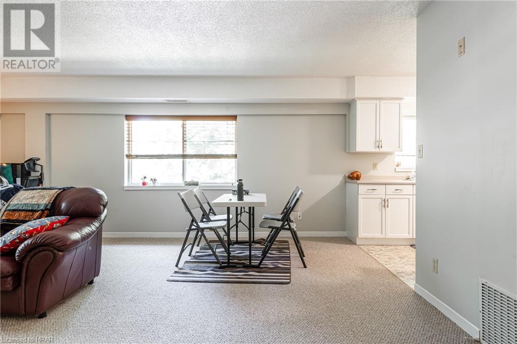 84 Church Street Unit# 4, Stratford, Ontario  N5A 2R2 - Photo 5 - 40592366