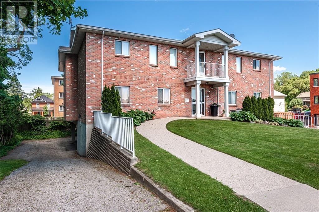 84 Church Street Unit# 4, Stratford, Ontario  N5A 2R2 - Photo 19 - 40592366