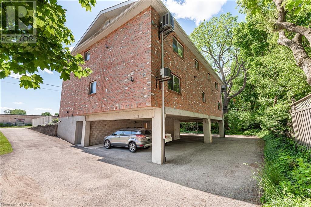 84 Church Street Unit# 4, Stratford, Ontario  N5A 2R2 - Photo 20 - 40592366