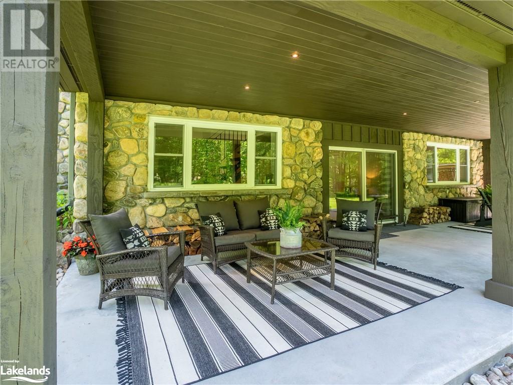 1064 Moore Road, Bracebridge, Ontario  P1L 1X4 - Photo 10 - 40595314