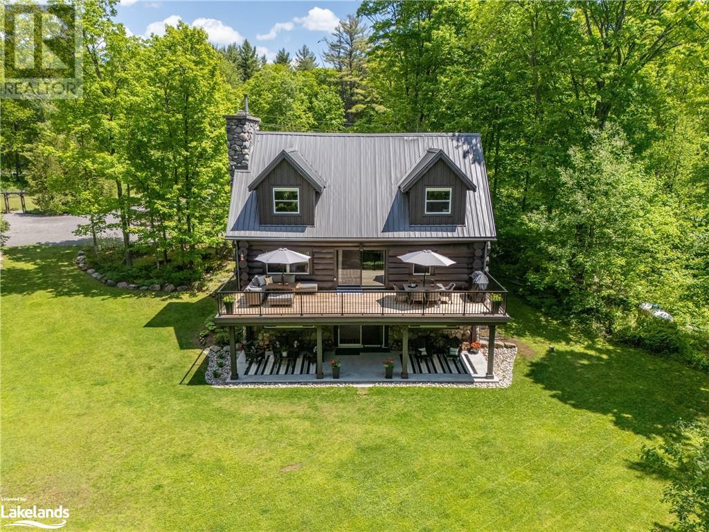 1064 Moore Road, Bracebridge, Ontario  P1L 1X4 - Photo 3 - 40595314