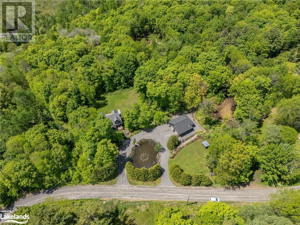 1064 Moore Road, Bracebridge, Ontario  P1L 1X4 - Photo 45 - 40595314